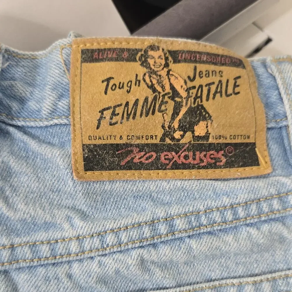 No Excuses Femme Fatale Women's Cut Off Denim Shorts Light Blue Cotton 8/10 Poc…